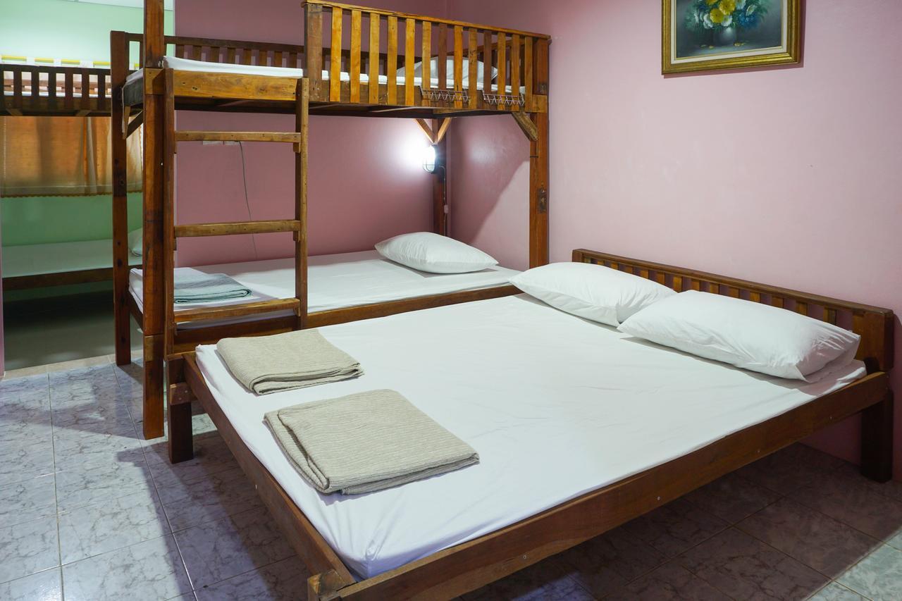 Zleep63 Hostel Bangkok Buitenkant foto